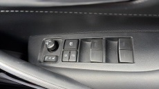 Toyota Corolla 1.8 VVT-i Hybrid Design 5dr CVT Hybrid Hatchback